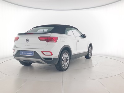 4 - Volkswagen T-Roc eschini auto