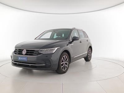 1 - Volkswagen Tiguan eschini auto