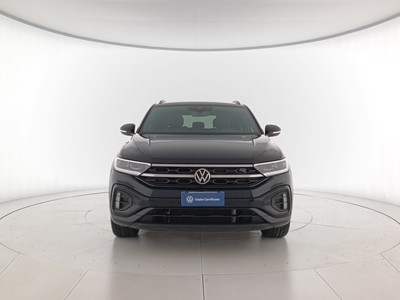 2 - Volkswagen T-Roc eschini auto