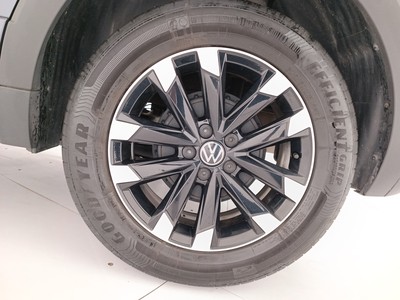 8 - Volkswagen T-Cross eschini auto