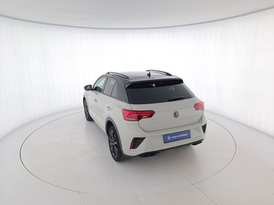 6 - Volkswagen T-Roc eschini auto