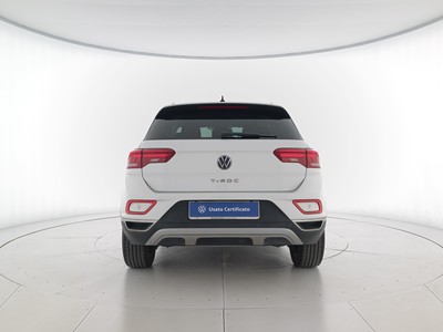 5 - Volkswagen T-Roc eschini auto
