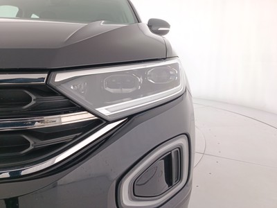7 - Volkswagen T-Roc eschini auto