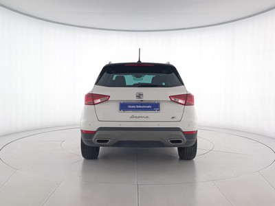 5 - Seat Arona eschini auto