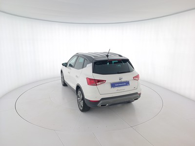 6 - Seat Arona eschini auto