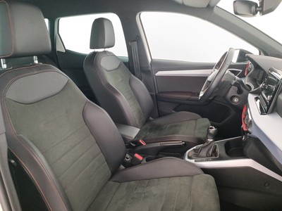 10 - Seat Arona eschini auto