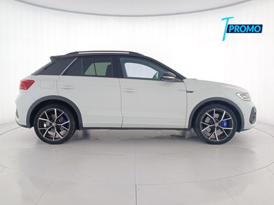 3 - Volkswagen T-Roc eschini auto