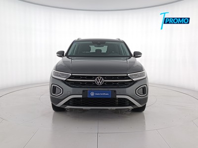 2 - Volkswagen T-Roc eschini auto