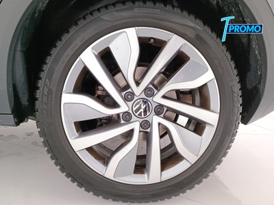 8 - Volkswagen T-Roc eschini auto