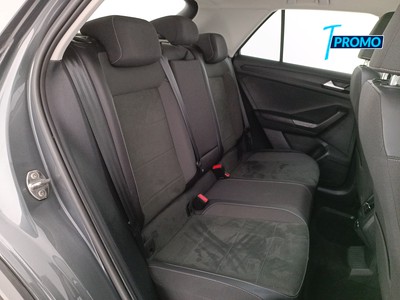 9 - Volkswagen T-Roc eschini auto
