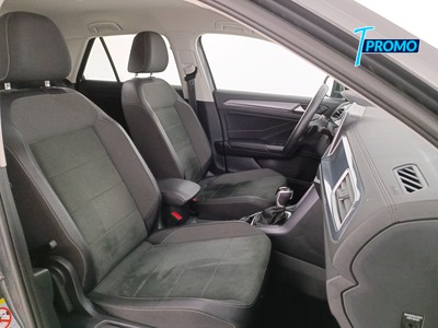 10 - Volkswagen T-Roc eschini auto