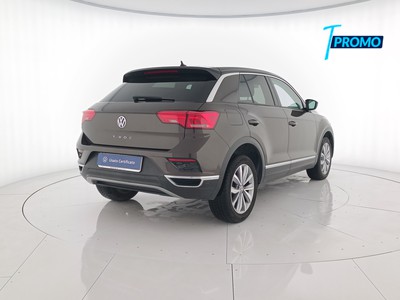 4 - Volkswagen T-Roc eschini auto