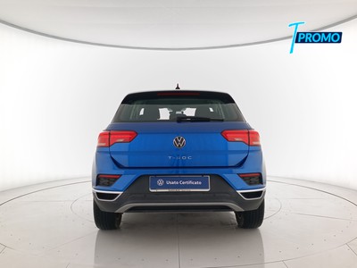 5 - Volkswagen T-Roc eschini auto