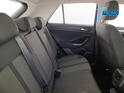 9 - Volkswagen T-Roc eschini auto