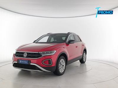 1 - Volkswagen T-Roc eschini auto