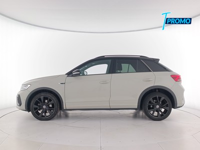 4 - Volkswagen T-Roc eschini auto