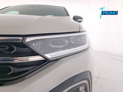 7 - Volkswagen T-Roc eschini auto