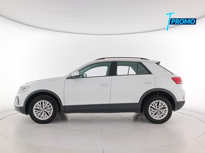 3 - Volkswagen T-Roc eschini auto