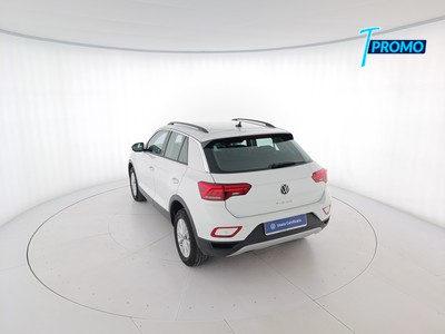 6 - Volkswagen T-Roc eschini auto