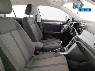 10 - Volkswagen T-Roc eschini auto