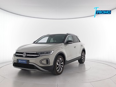 1 - Volkswagen T-Roc eschini auto