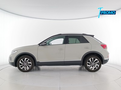 3 - Volkswagen T-Roc eschini auto