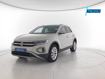 1 - Volkswagen T-Roc eschini auto