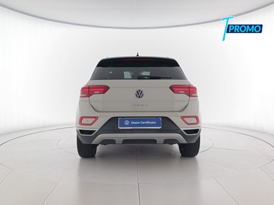 5 - Volkswagen T-Roc eschini auto