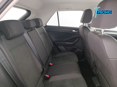 9 - Volkswagen T-Roc eschini auto