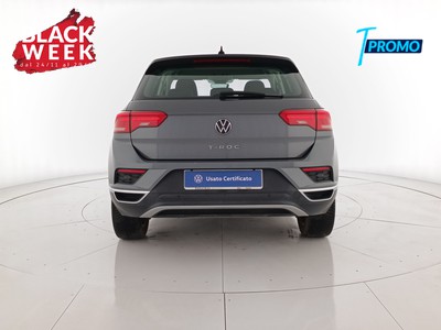 5 - Volkswagen T-Roc eschini auto