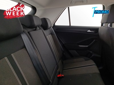 10 - Volkswagen T-Roc eschini auto