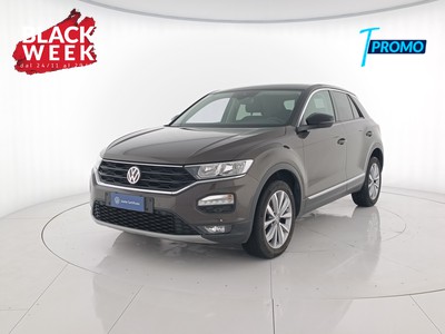 1 - Volkswagen T-Roc eschini auto