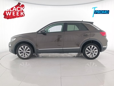 3 - Volkswagen T-Roc eschini auto