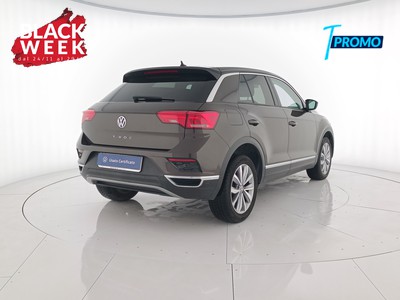 4 - Volkswagen T-Roc eschini auto