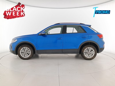 3 - Volkswagen T-Roc eschini auto