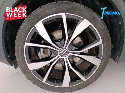 9 - Volkswagen T-Roc eschini auto