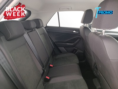 9 - Volkswagen T-Roc eschini auto