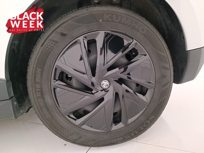 8 - Mg MG4 eschini auto