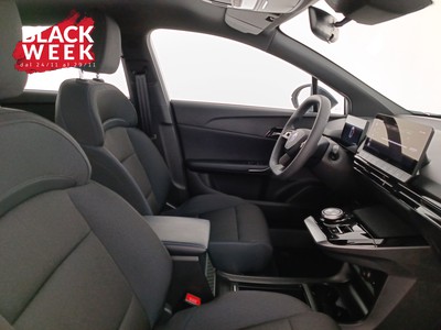 10 - Mg MG4 eschini auto