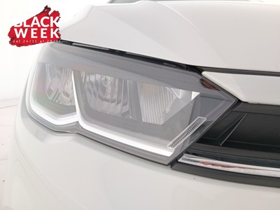 7 - Volkswagen Polo eschini auto