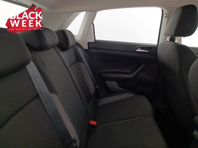 9 - Volkswagen Polo eschini auto