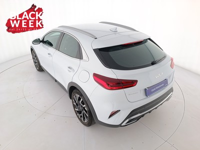6 - Kia Xceed eschini auto