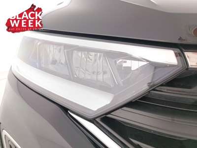 7 - Volkswagen T-Roc eschini auto