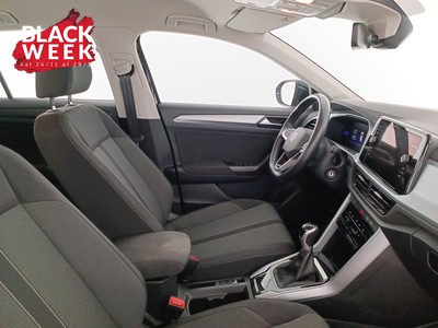 10 - Volkswagen T-Roc eschini auto