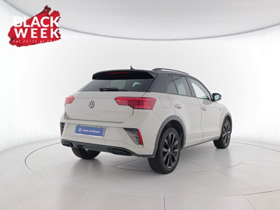 4 - Volkswagen T-Roc eschini auto