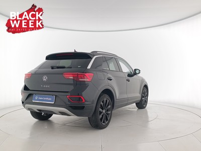4 - Volkswagen T-Roc eschini auto