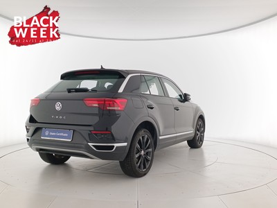4 - Volkswagen T-Roc eschini auto