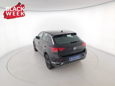 6 - Volkswagen T-Roc eschini auto