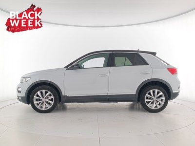 4 - Volkswagen T-Roc eschini auto