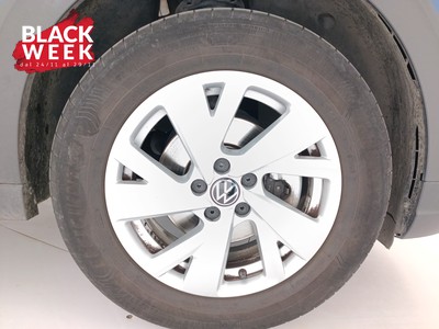 8 - Volkswagen Taigo eschini auto